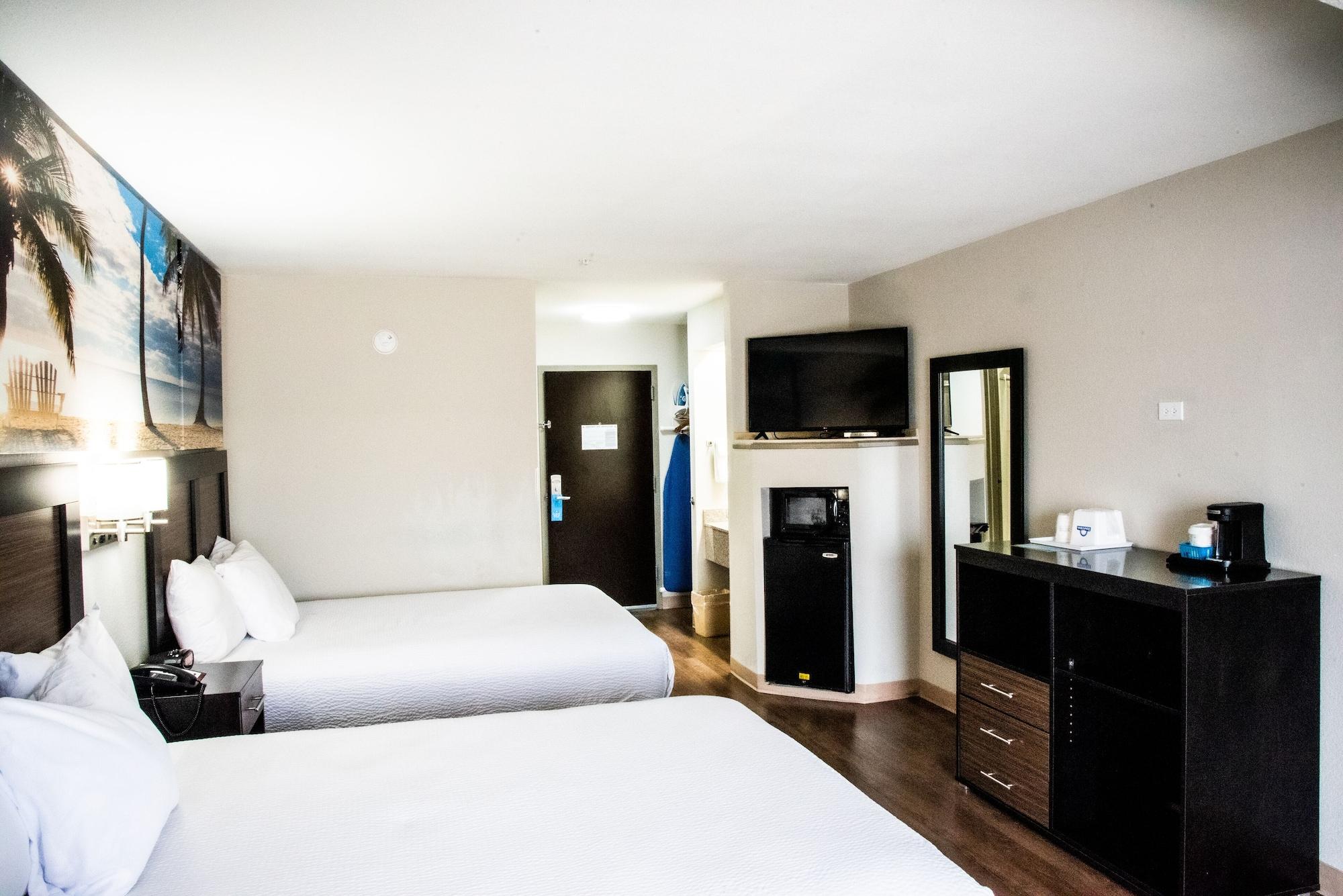 Days Inn By Wyndham Panama City/Callaway Εξωτερικό φωτογραφία