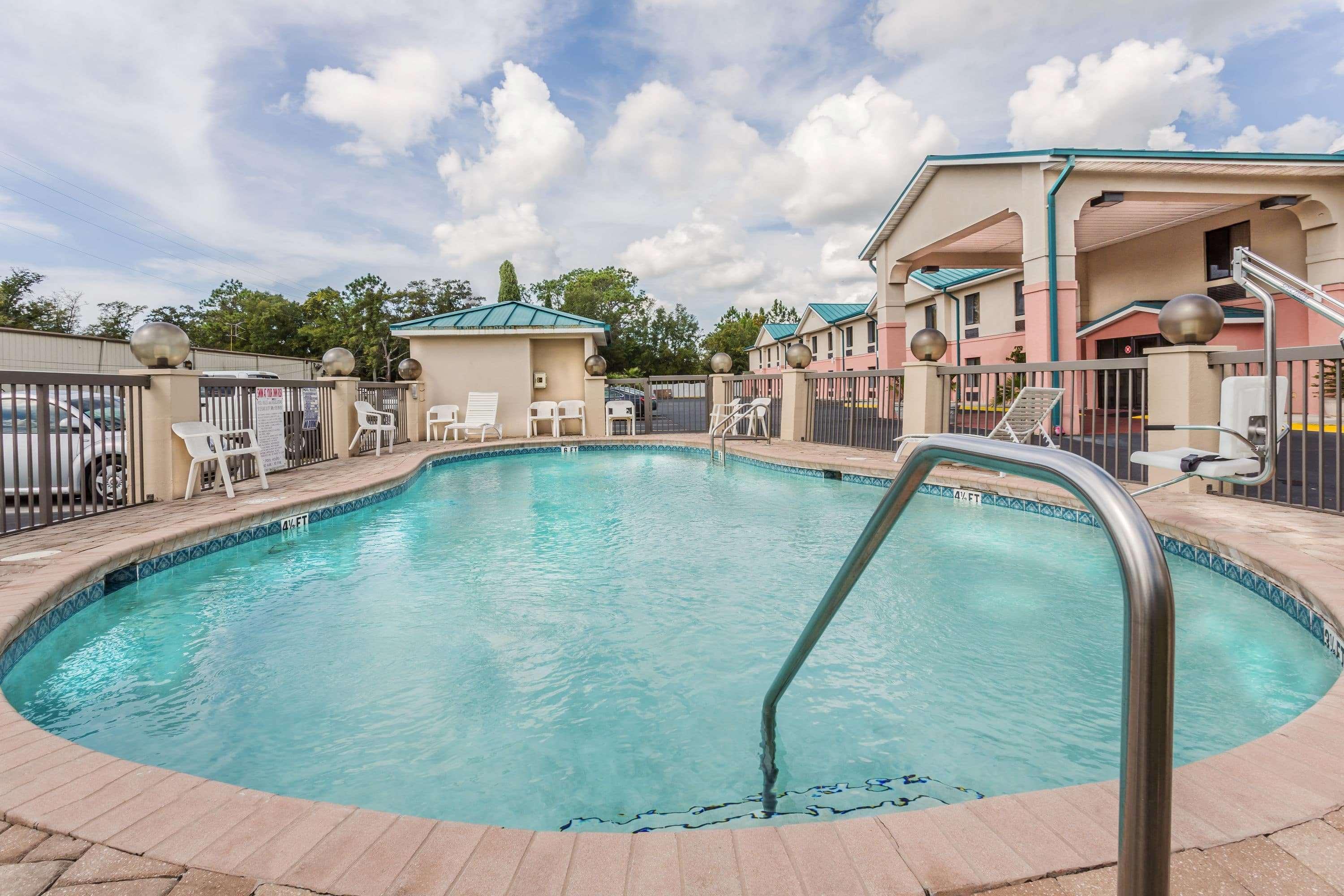 Days Inn By Wyndham Panama City/Callaway Εξωτερικό φωτογραφία
